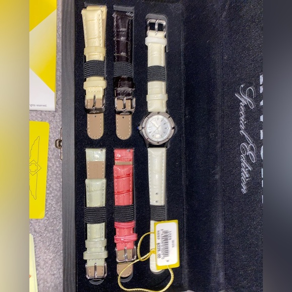 Invicta Watch Set - Picture 3 of 6